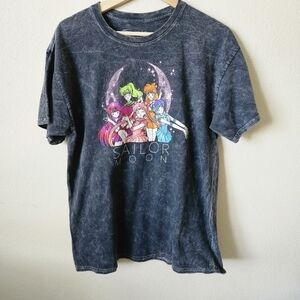 Sailor Moon Solid Color Guardians Washed Boyfriend Fit Girls T-Shirt M